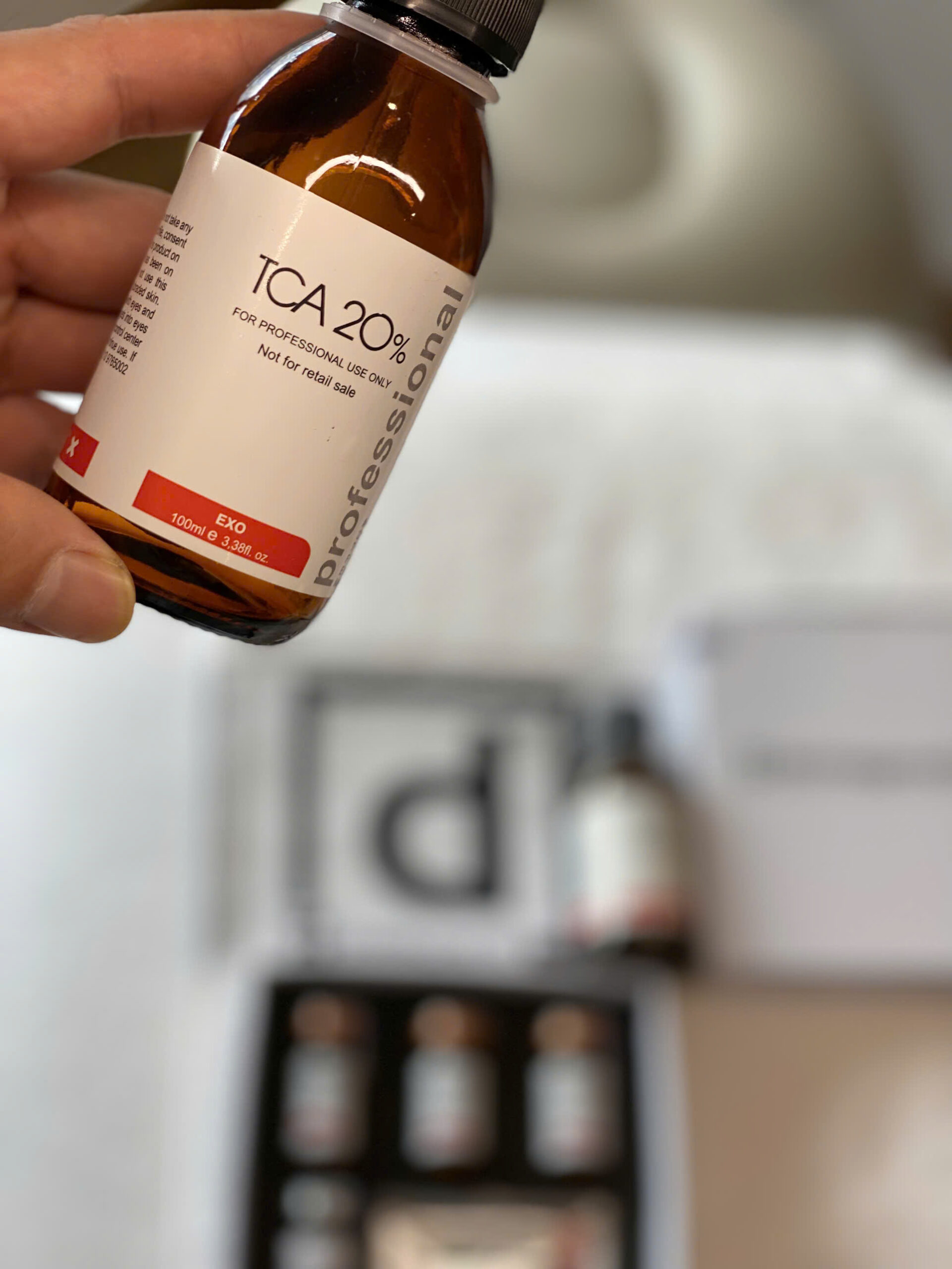 peel TCA 20% điều trị sẹo rỗ lão hóa innoaesthetics